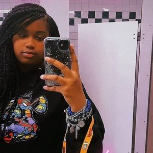 Meet your Posher, Allison